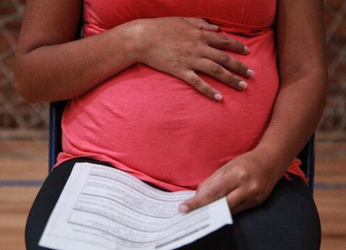 Las brechas persistentes: el peso del cuidado y la maternidad en...